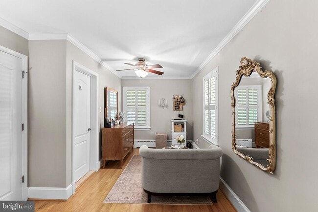 Building Photo - 521 S. Nursery Ave.