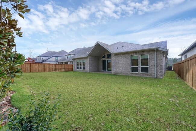 Building Photo - 8431 Willow Whisper Ln