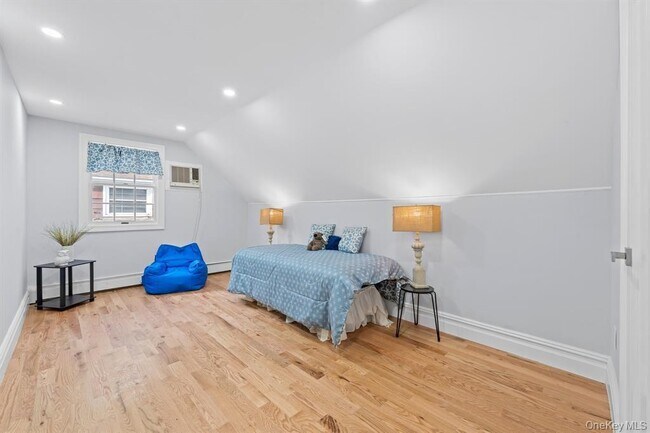 Building Photo - 2754 Natta Blvd