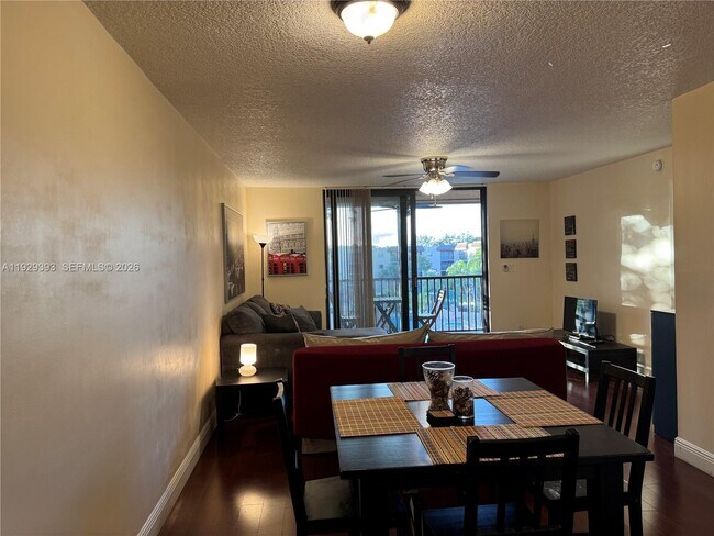 Building Photo - 10451 W Broward Blvd