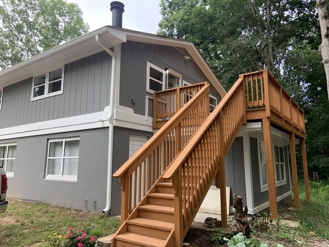 Entrance thru deck - 407 Pless Rd