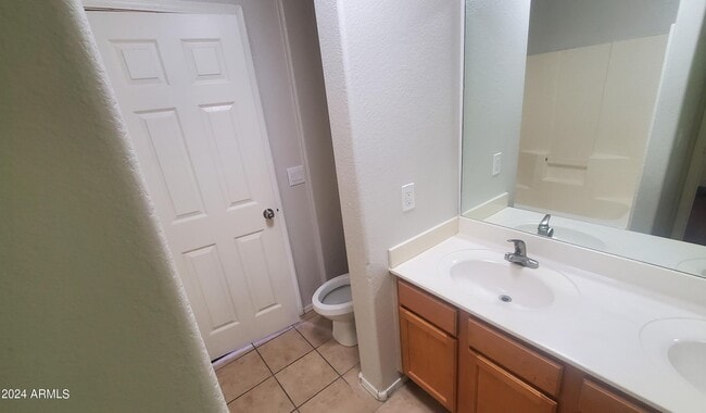 Building Photo - 7801 N 44th Dr