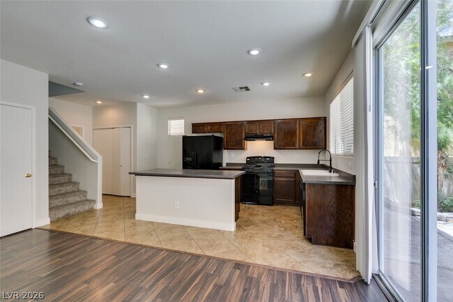 Building Photo - 6779 Winding Wood St