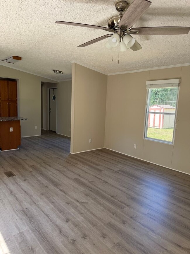 Building Photo - FOR RENT – Newly Remodeled Home Near Downtown Aynor