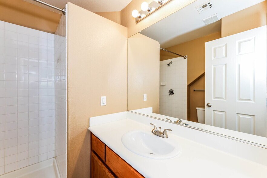 Building Photo - 5136 Marsh Butte St