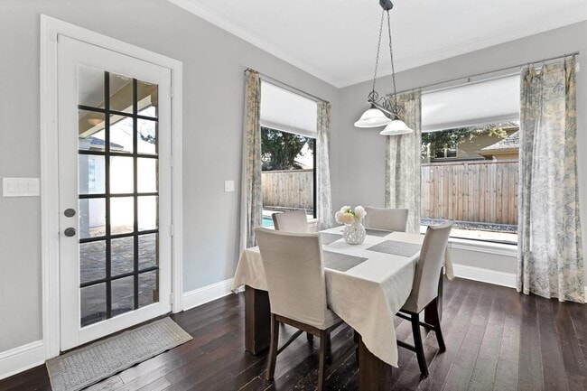 Building Photo - 3503 Highfalls Dr