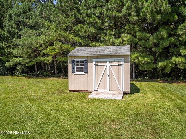 Building Photo - 541 Park Meadows Dr