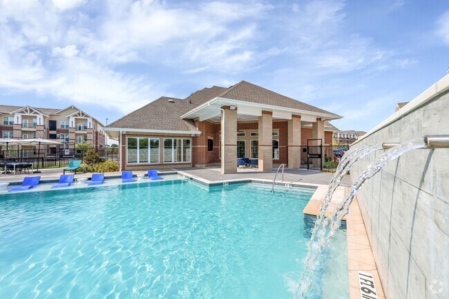 Resort Style Swimming Pool - Winding Creek at the Preserve