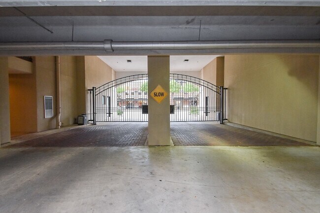 Building Photo - 2299 Lone Star Dr