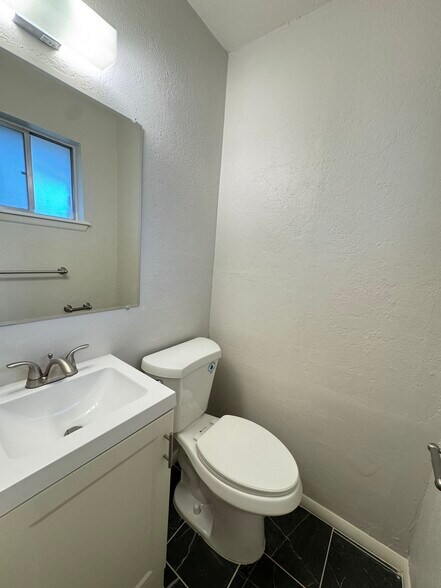 Building Photo - 8140 NW 28th St