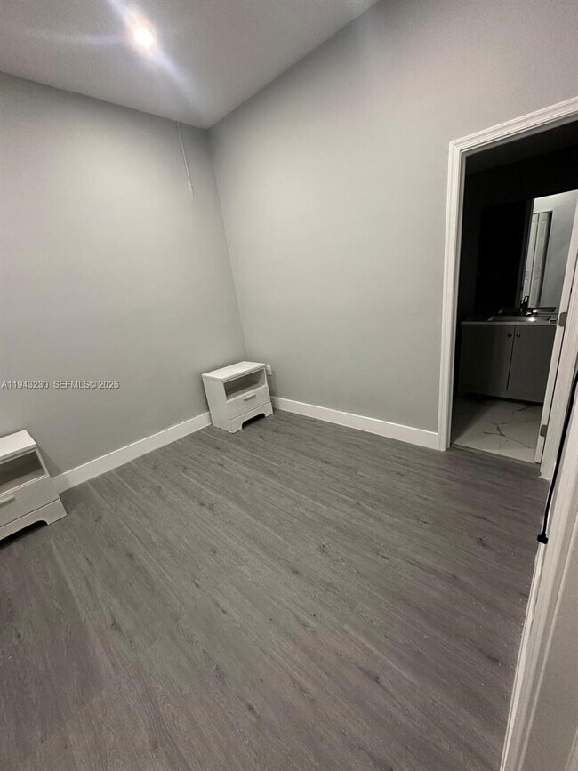 Building Photo - 11879 SW 253rd Terrace