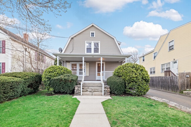 Building Photo - 151 Seaside Ave