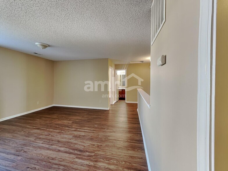 Building Photo - 3110 Brandenburg Dr