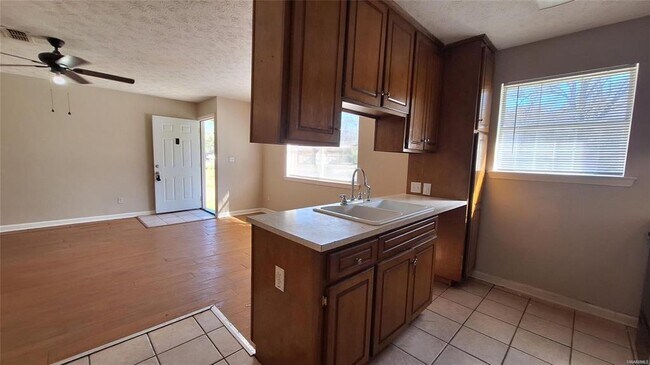 Building Photo - 2695 Whispering Pine Dr