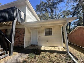 Building Photo - 2049 Watson Way
