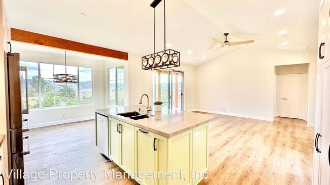 Building Photo - 1 br, 1 bath House - 1811 Vista Del Lago (...