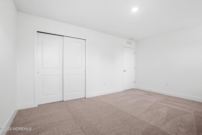 Building Photo - 103 Woolley Ct