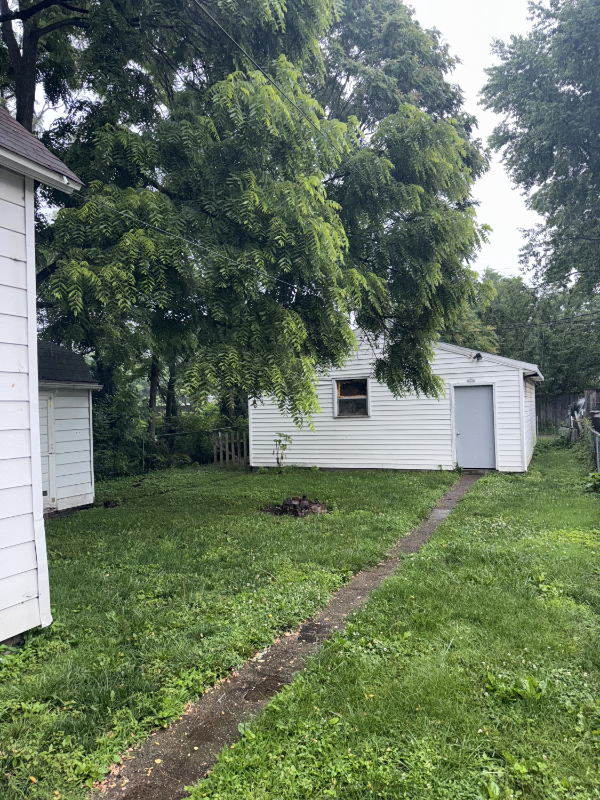 Building Photo - 1532 Woodley Ave