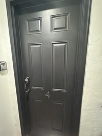 Building Photo - 859 S Grn St