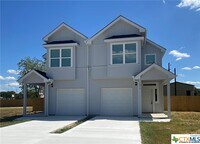 Building Photo - 1006 E Fannin St
