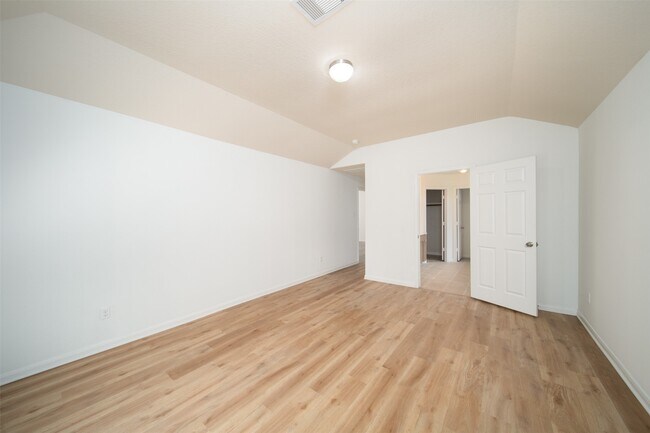 Building Photo - 5706 Rocky Trail Dr