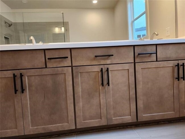 Building Photo - 1220 Walden Xing