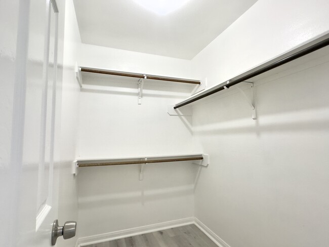 Primary Bedroom Walk-in closet - 4126 Mallow St