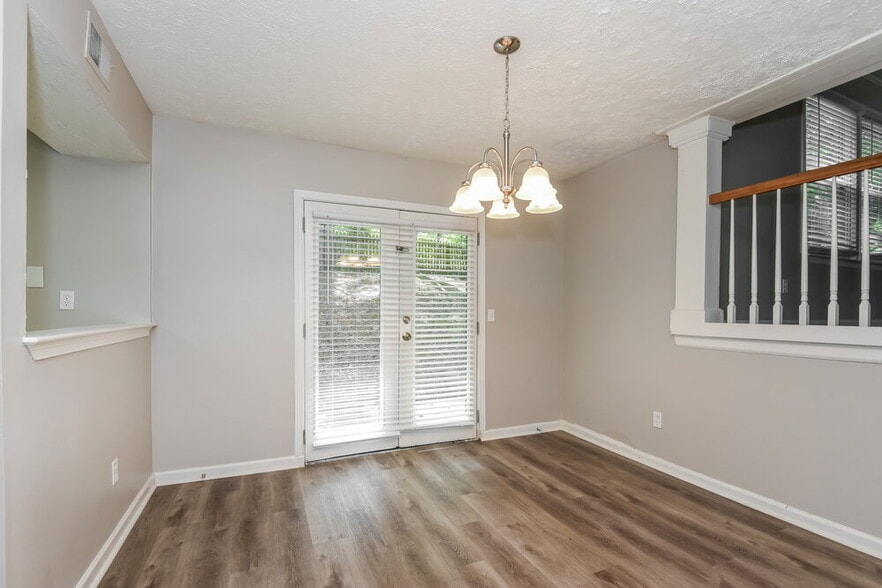 Building Photo - 10305 Virginia Pine Ln