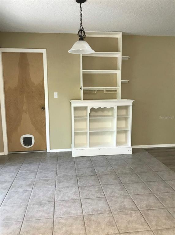 Building Photo - 4215 NW 20th Dr