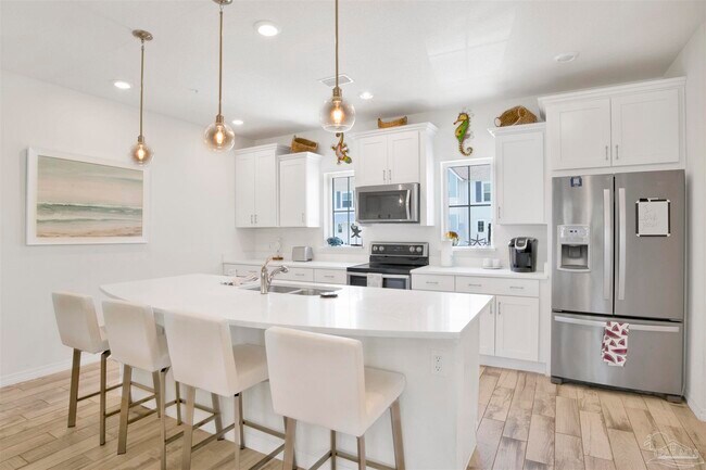 Building Photo - 14558 Salt Meadow Dr