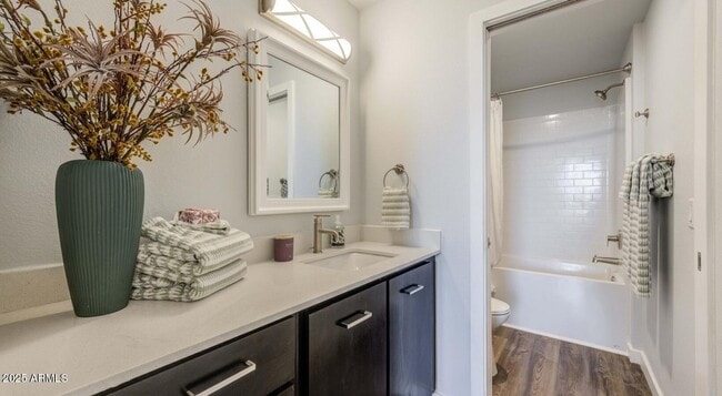 Building Photo - 11850 W Fillmore St