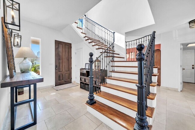 Building Photo - 1393 Sunset Beach Dr
