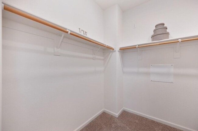 Building Photo - Now Leasing – 3 Bed + Loft, 2.5 Bath (2019...