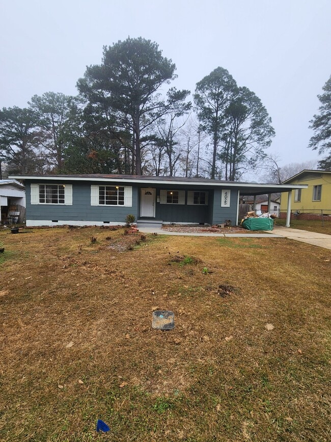 Building Photo - 4025 Carol Dr