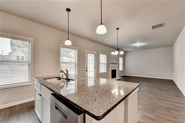 Building Photo - 1145 Glenwyck Dr