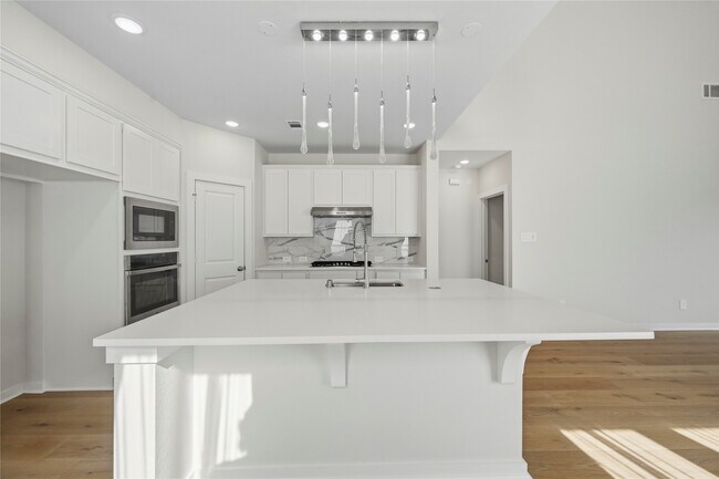 Building Photo - 29821 Ellwood Ln