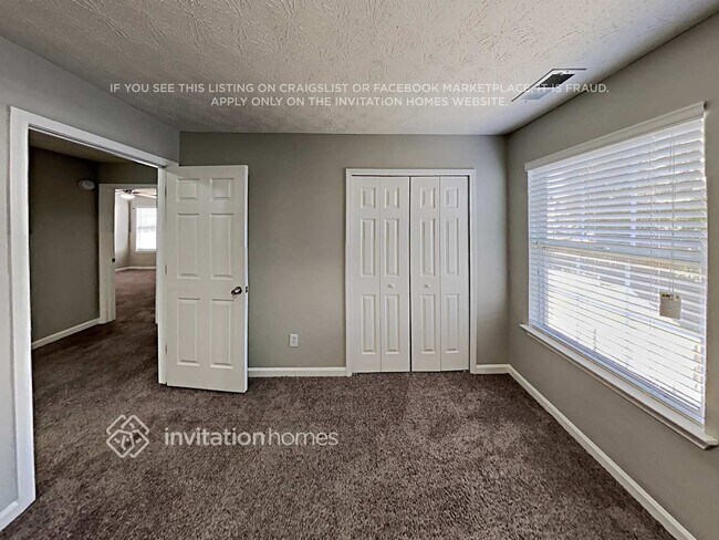 Building Photo - 4330 Sentinel Pl