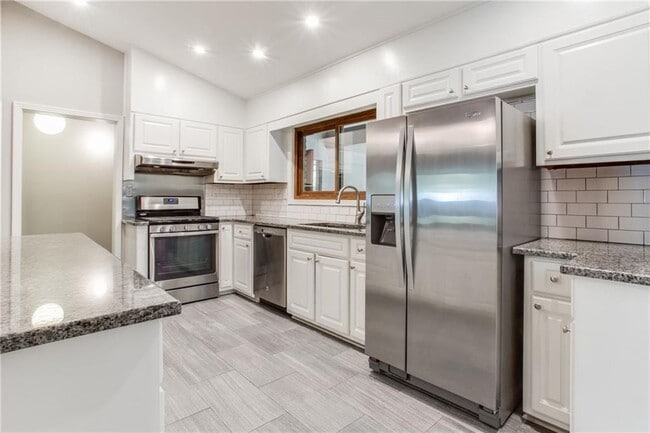 Building Photo - 1863 Merrimac Ct NE