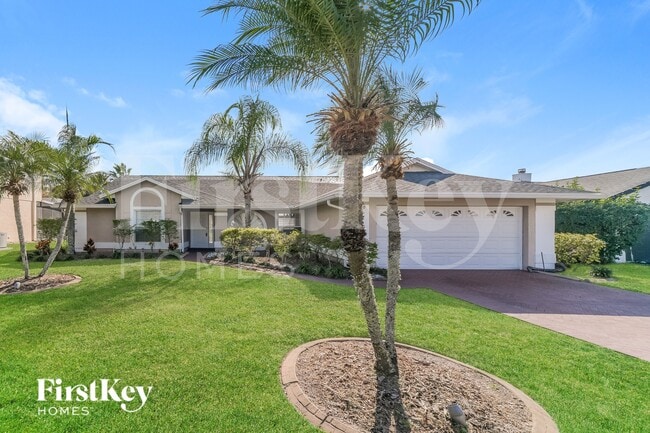 Building Photo - 3600 Molona Dr