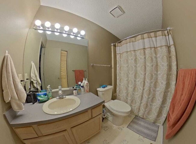 Building Photo - 3D Tour Available - West Side + Fenced-in Yard + Washer & Dryer Included Attached 1-Car Garage! A...