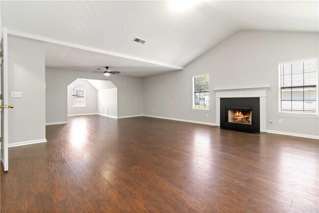 Building Photo - 400 Cascade Rise Ct SW