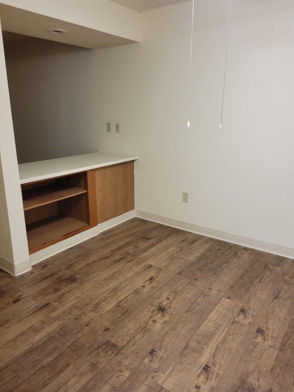 Building Photo - Marble Canyon Manor Apartments