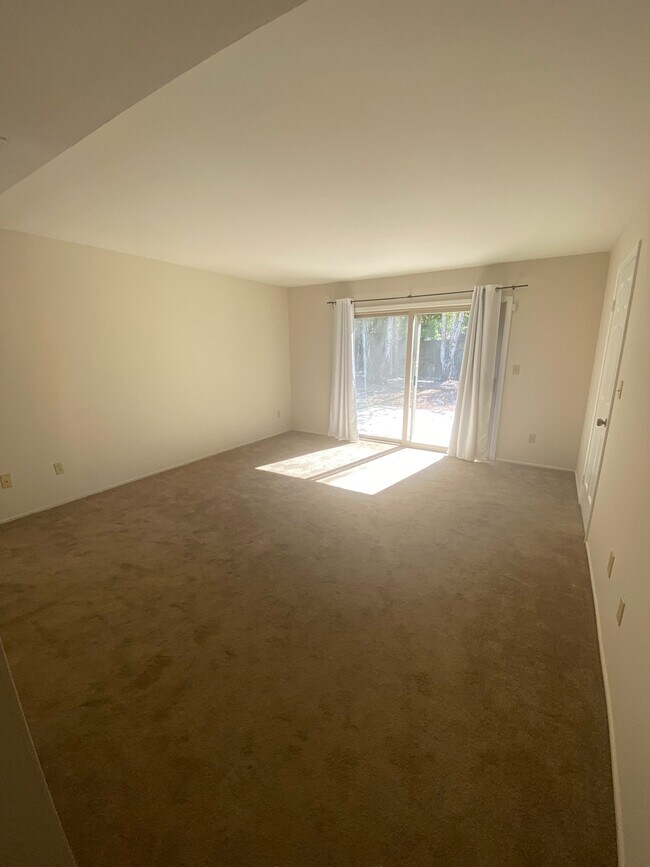 Building Photo - 4932 Buckboard Way