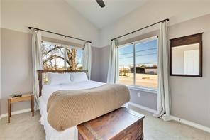 Building Photo - 2947 Moss St