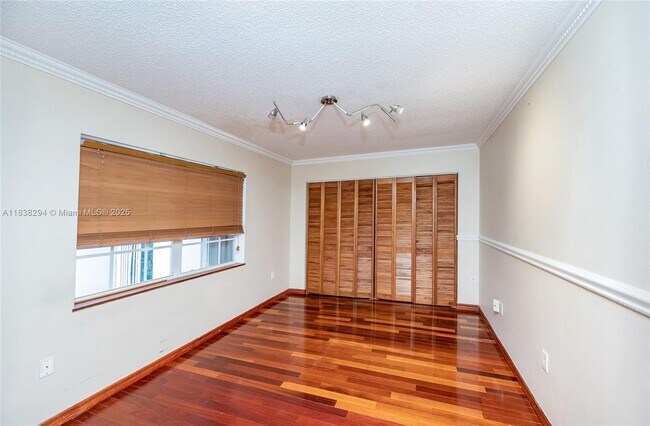 Building Photo - 4725 NW 103rd Ct
