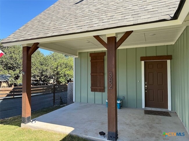 Building Photo - 382 Susie Dr