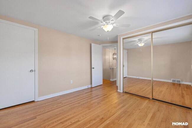 Building Photo - 3 Bedroom Completely Remodeled Single Fami...