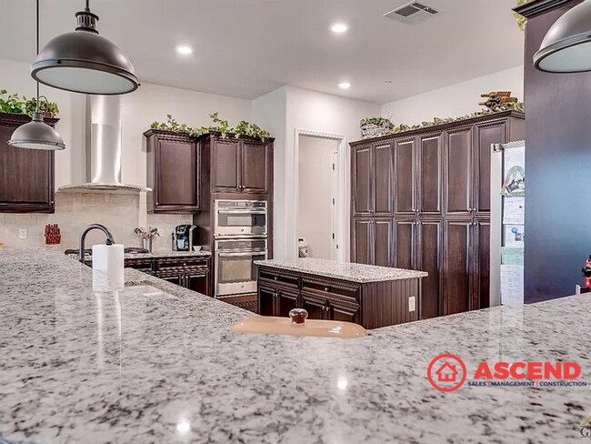 Building Photo - Breathtaking Home Off Calloway and Snow Rd!