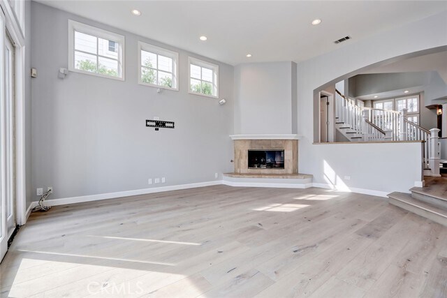 Building Photo - 576 27th St