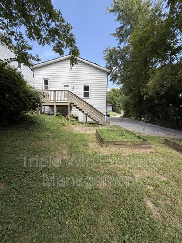 Building Photo - 7790 Folk Ave